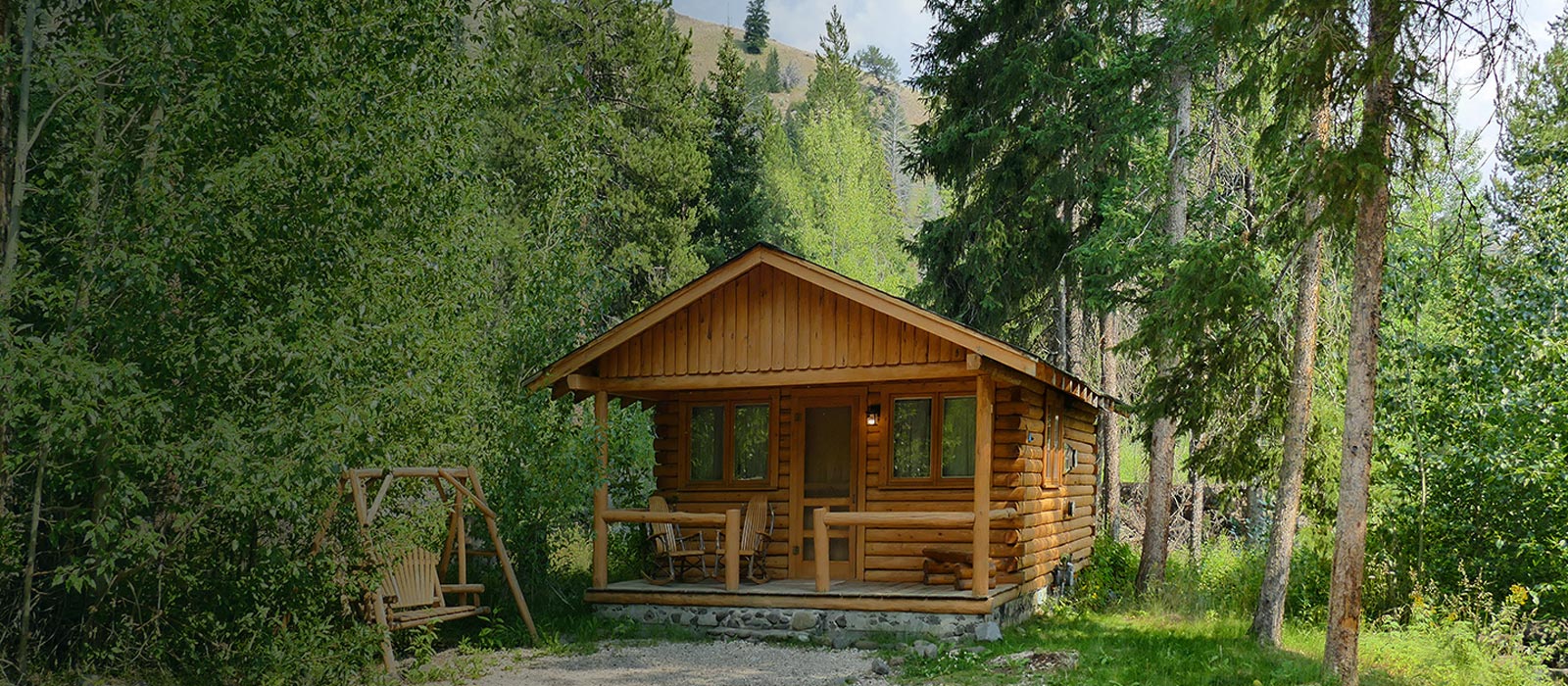 Yellowstone lodging